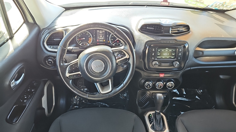 2016 Jeep Renegade Latitude photo 19