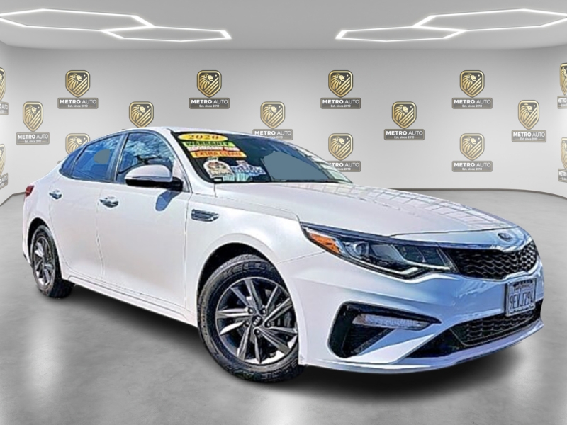 2020 Kia Optima LX's photo