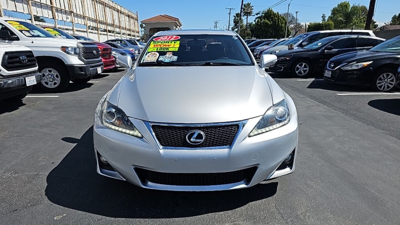 2012 Lexus IS 250 photo 3