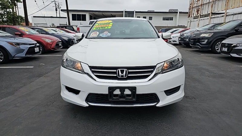 2013 Honda Accord LX photo 3