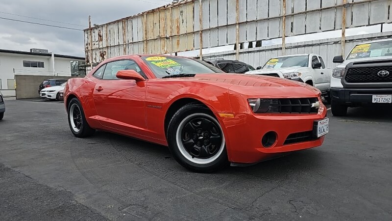 2013 Chevrolet Camaro LS photo 2