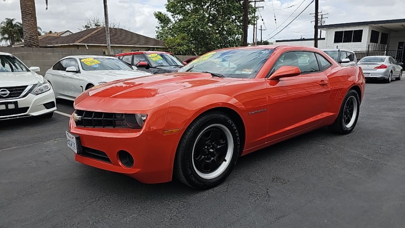 2013 Chevrolet Camaro LS photo 4