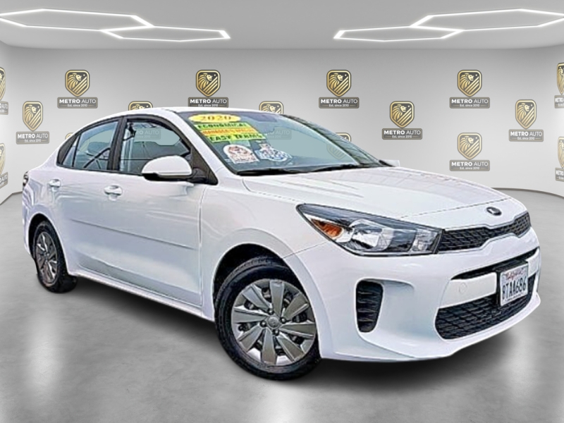 2020 Kia RIO S's photo