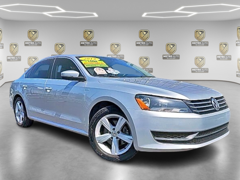 2014 Volkswagen Passat S's photo