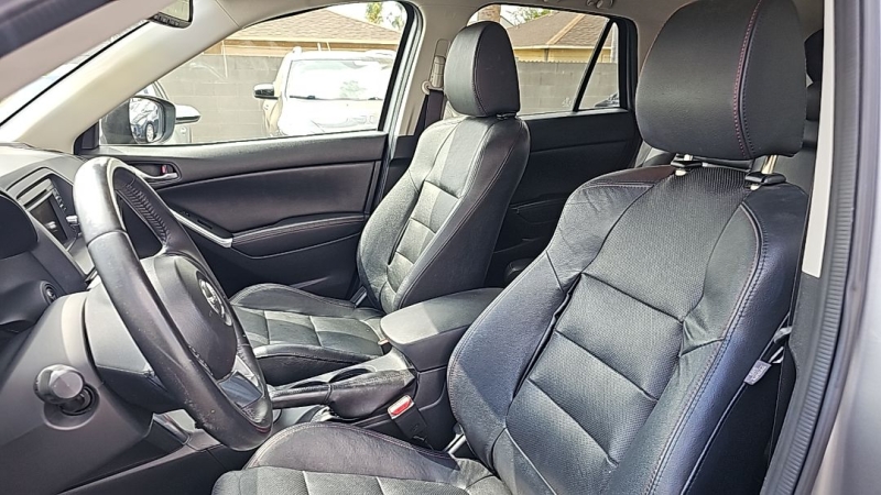 2015 Mazda CX-5 Grand Touring photo 9