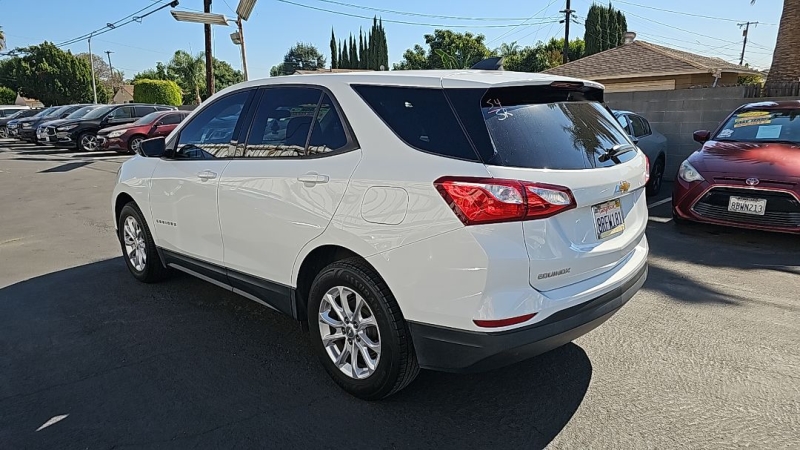2019 Chevrolet Equinox LS photo 4