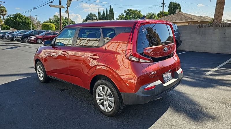 2021 Kia Soul S photo 3