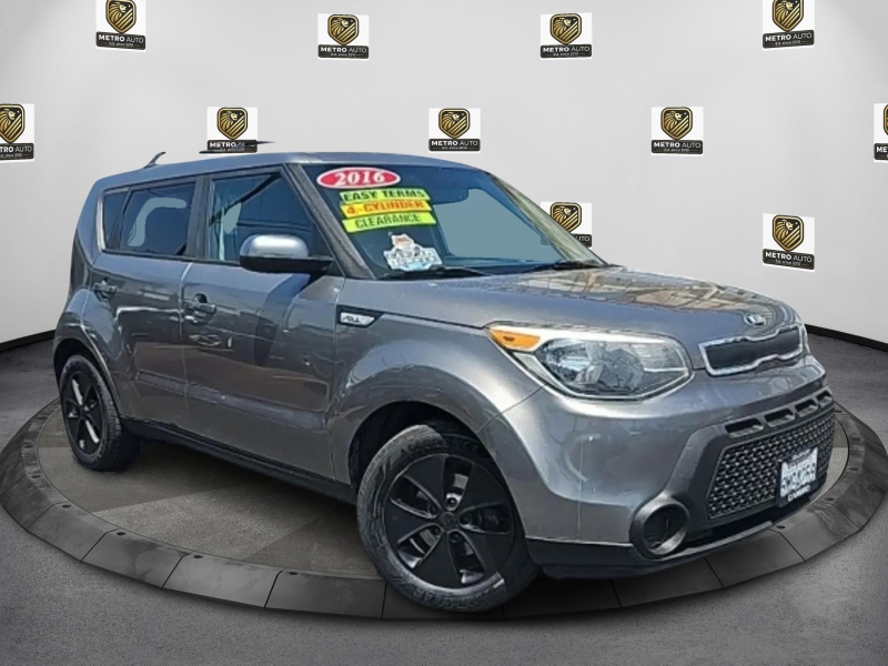 2016 Kia Soul Base
