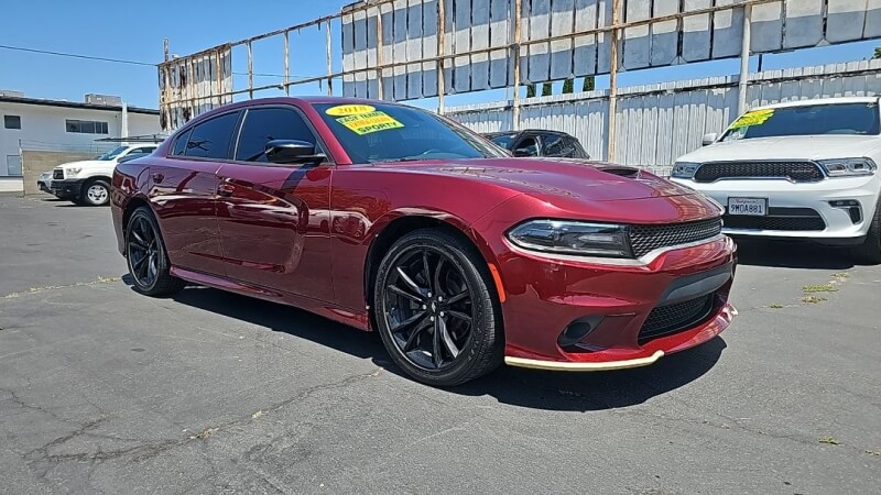 2018 Dodge Charger SXT Plus's photo