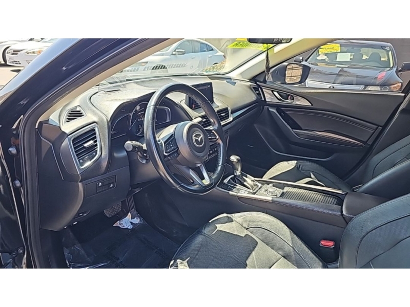 2018 Mazda Mazda3 Grand Touring
