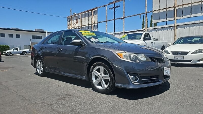 2013 Toyota Camry SE