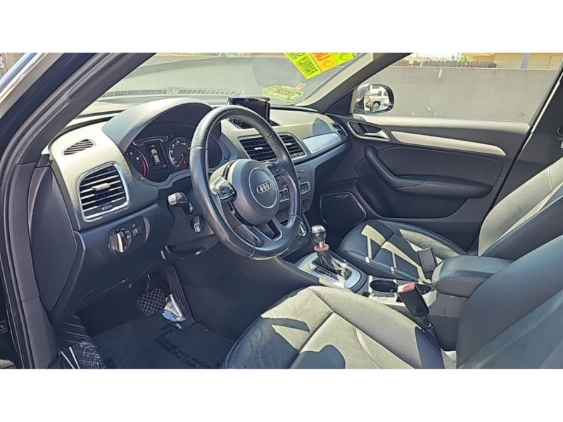 2015 Audi Q3 2.0T Quattro Prestige