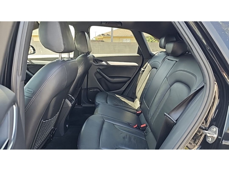 2015 Audi Q3 2.0T Quattro Prestige