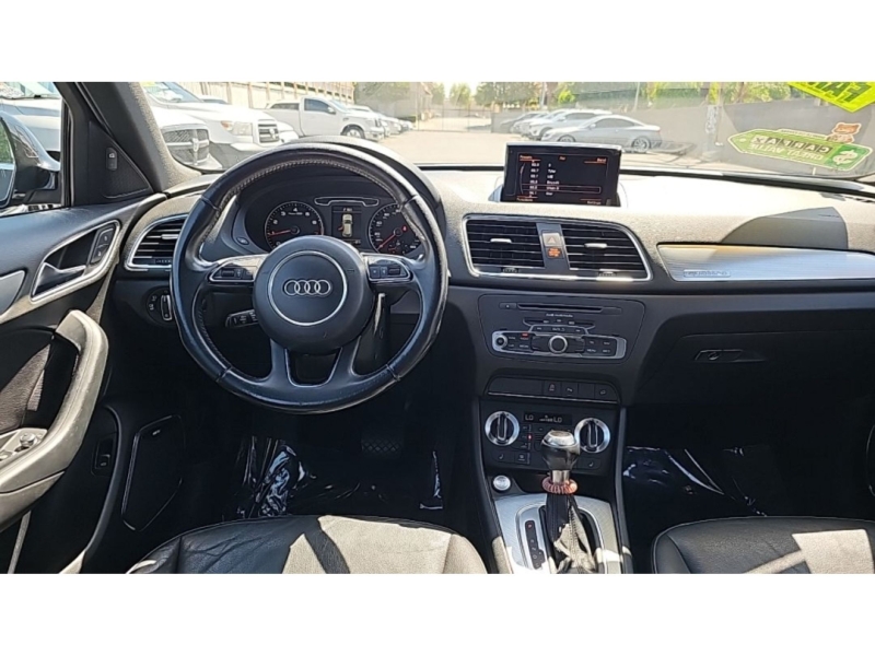 2015 Audi Q3 2.0T Quattro Prestige