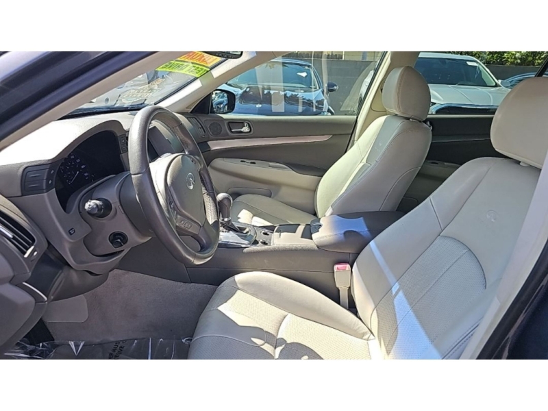 2012 INFINITI G37 Sedan Journey