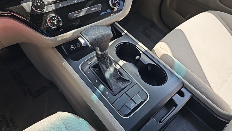 2017 Kia Sedona L
