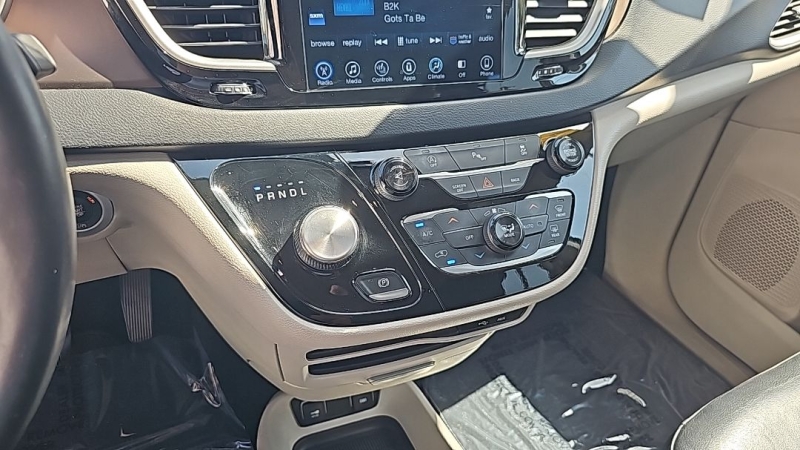 2017 Chrysler Pacifica Touring Plus