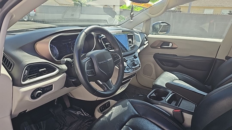 2017 Chrysler Pacifica Touring Plus