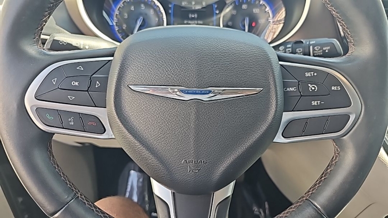 2017 Chrysler Pacifica Touring Plus