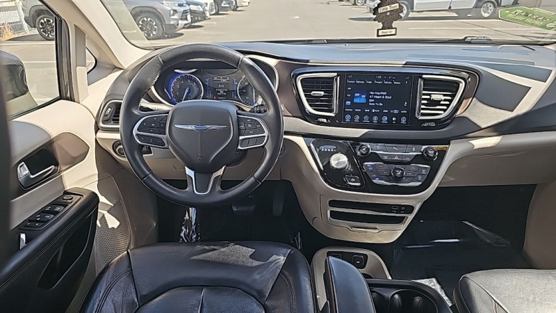 2017 Chrysler Pacifica Touring Plus