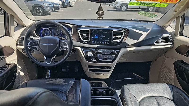2017 Chrysler Pacifica Touring Plus