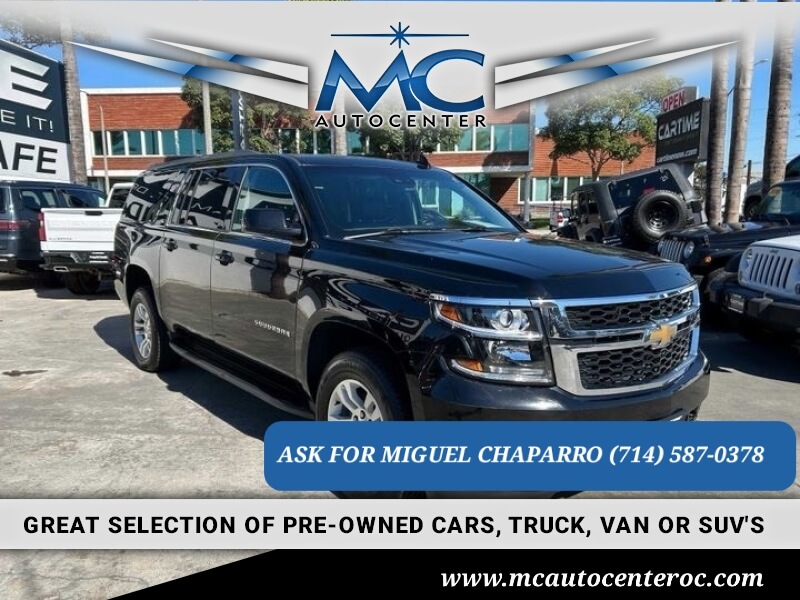 2018 Chevrolet Suburban LT's photo