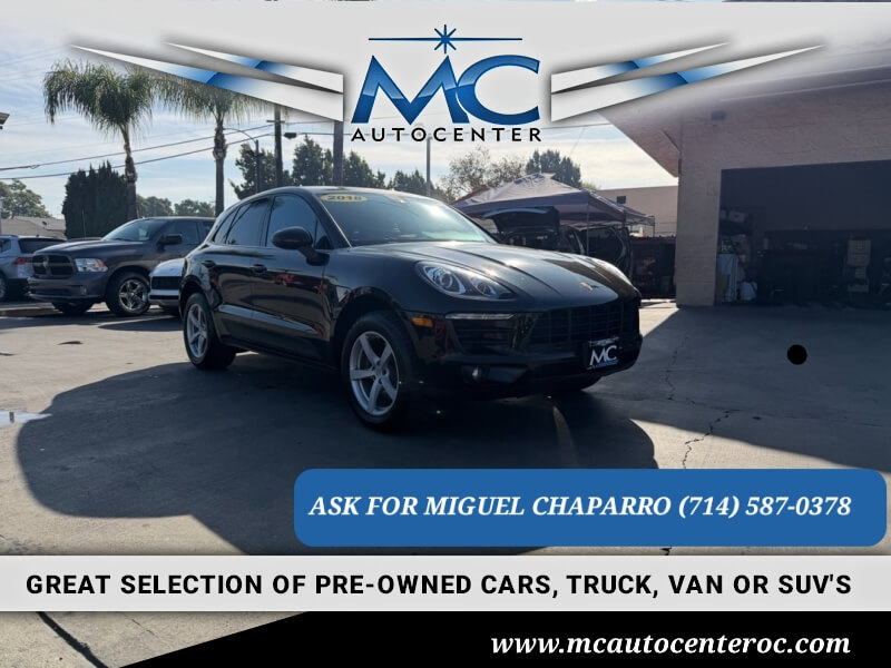 2018 Porsche Macan Base's photo