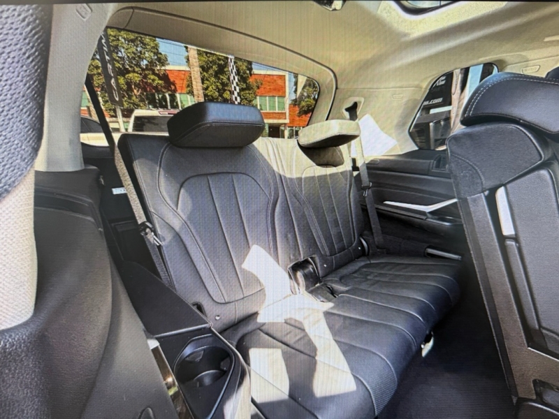 2021 BMW X7 40i - Photo 18