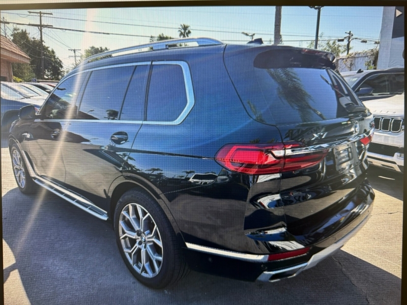 2021 BMW X7 40i - Photo 6