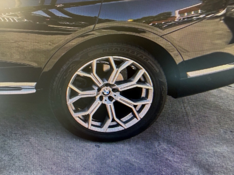 2021 BMW X7 40i - Photo 27
