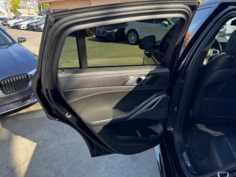 2022 BMW X6 40i - Photo 12