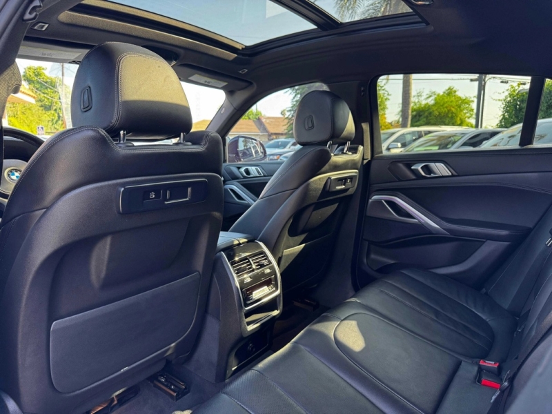 2022 BMW X6 40i - Photo 13
