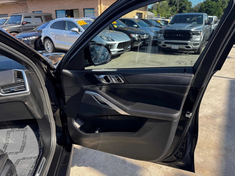 2022 BMW X6 40i - Photo 18