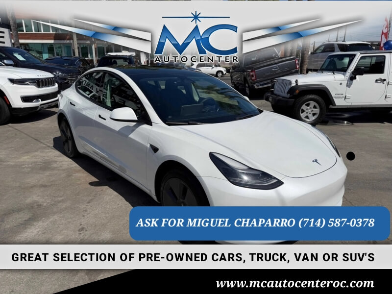 2023 Tesla Model 3 -'s photo