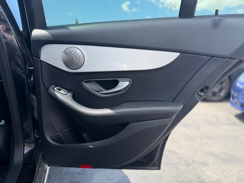 2020 Mercedes-Benz C-Class Sedan C300 - Photo 21