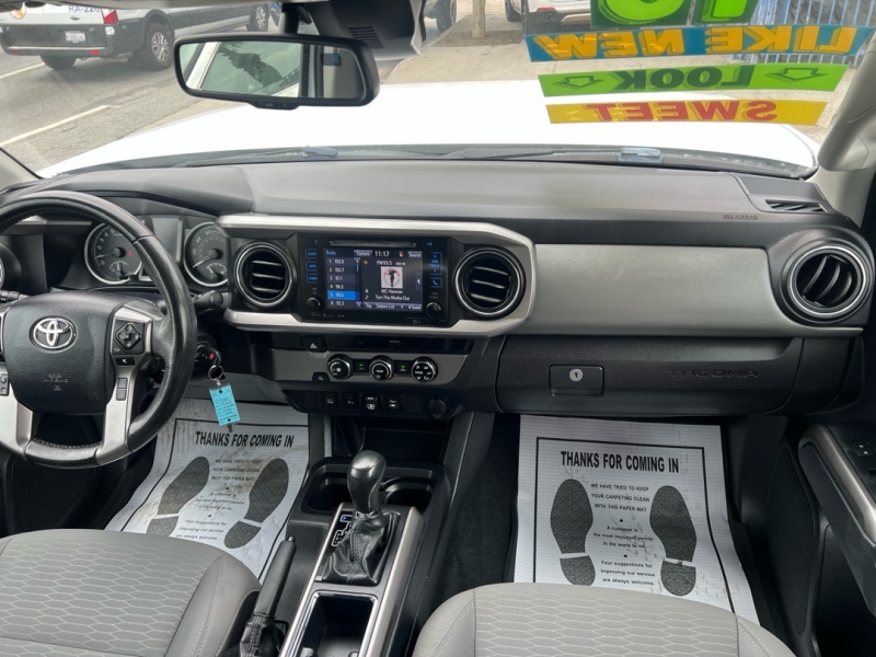 2018 Toyota Tacoma SR5 - Photo 6