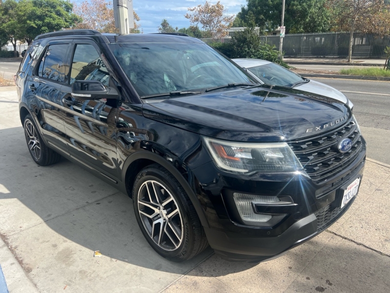 2016 Ford Explorer