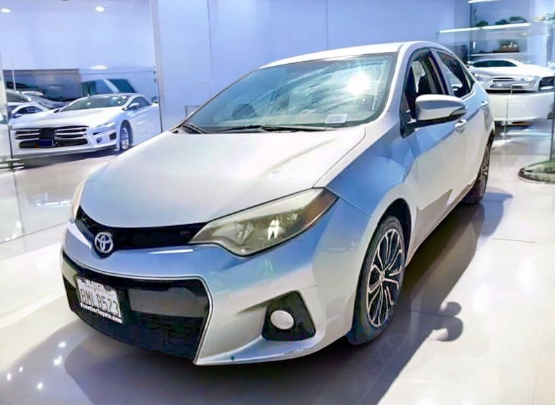 2015 Toyota Corolla S Plus