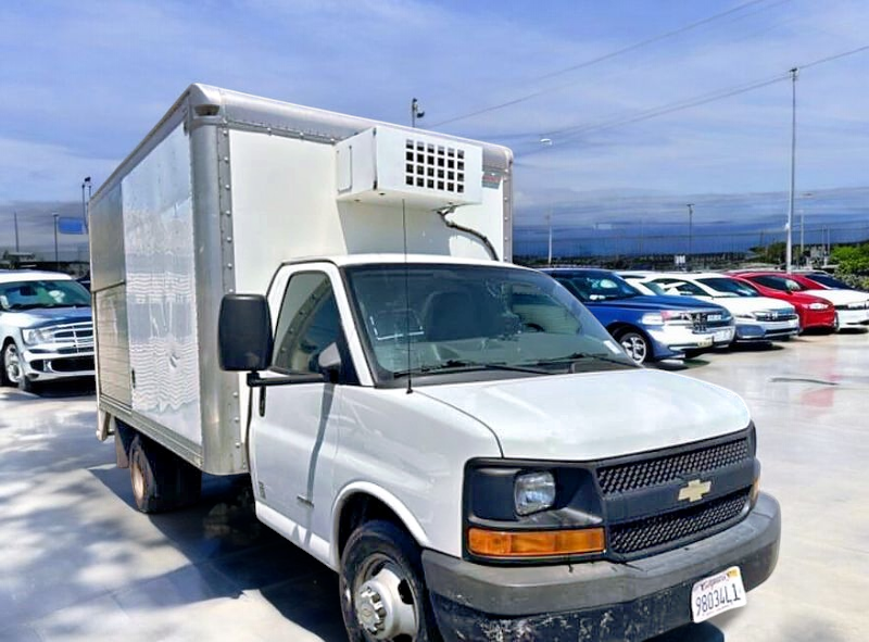 2014 Chevrolet Express Cutaway Base