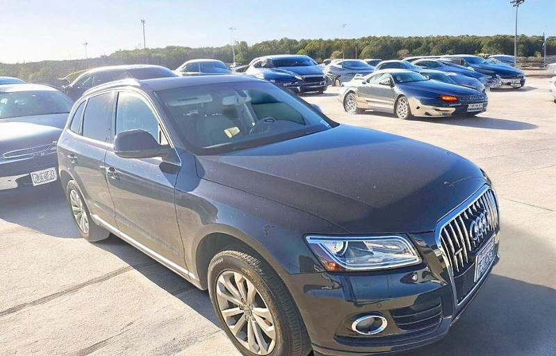 2014 Audi Q5 Premium's photo