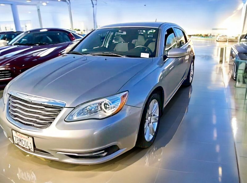 2013 Chrysler 200 Touring