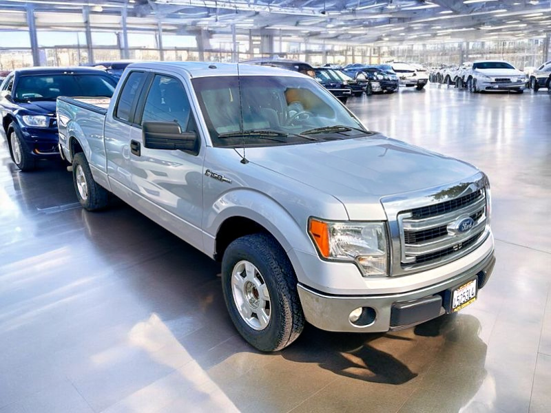 2013 Ford F-150 XLT SuperCab 145-in's photo