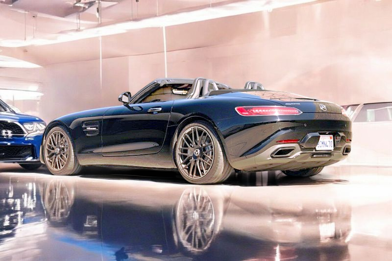 2018 Mercedes-Benz AMG GT Roadster Base - Photo 6