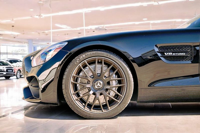 2018 Mercedes-Benz AMG GT Roadster Base - Photo 17
