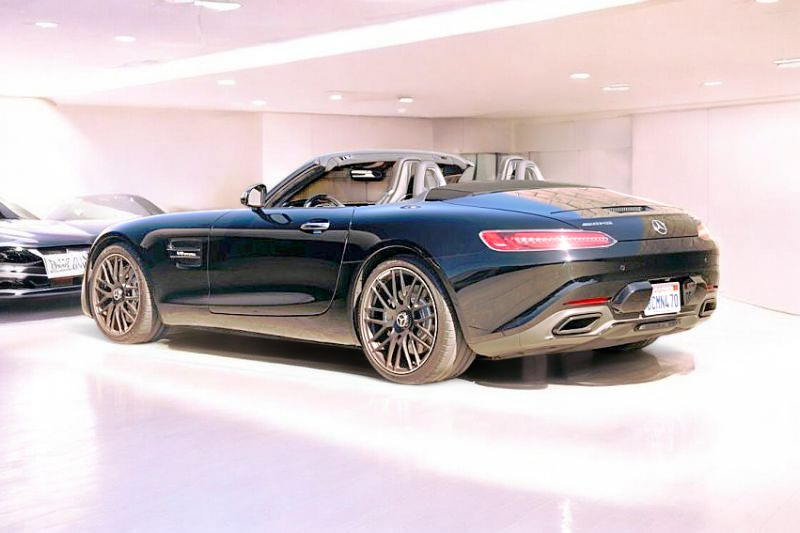 2018 Mercedes-Benz AMG GT Roadster Base - Photo 16