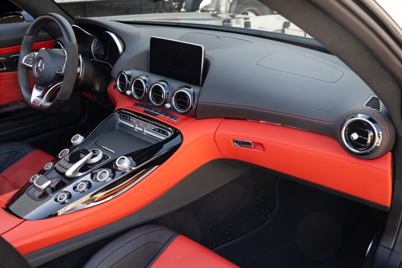 2018 Mercedes-Benz AMG GT Roadster Base - Photo 33