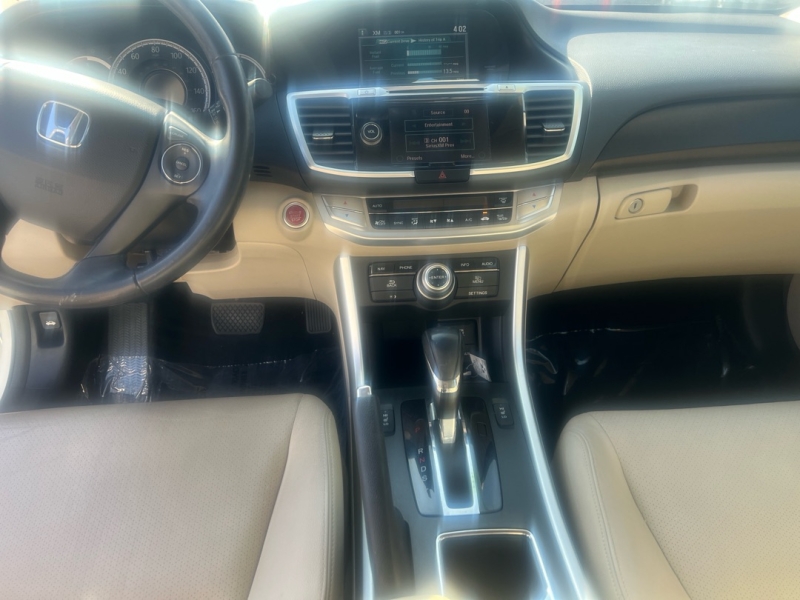 2013 Honda Accord EX-L - Photo 24