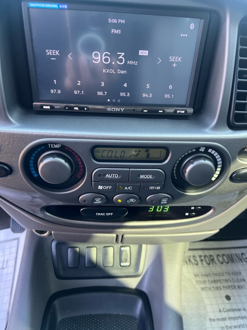 2006 Toyota Sequoia Limited - Photo 12