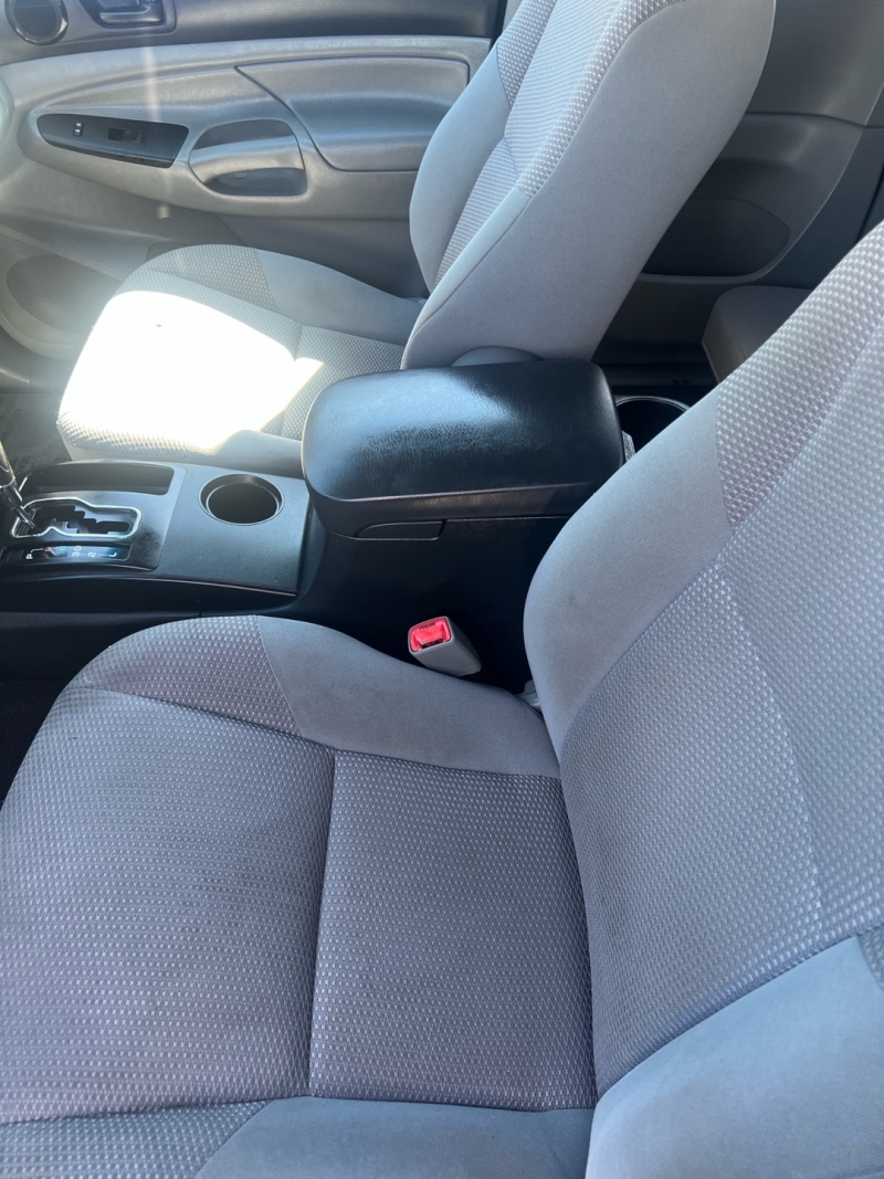 2013 Toyota Tacoma Base - Photo 29