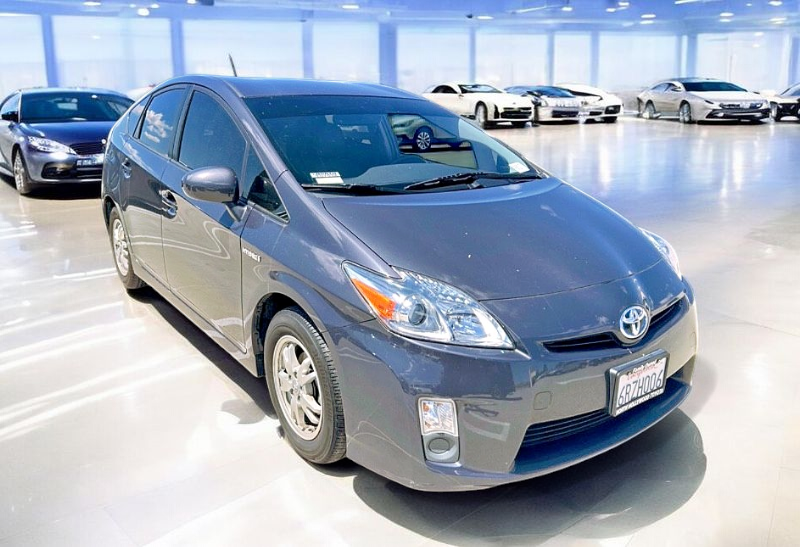 2011 Toyota Prius I
